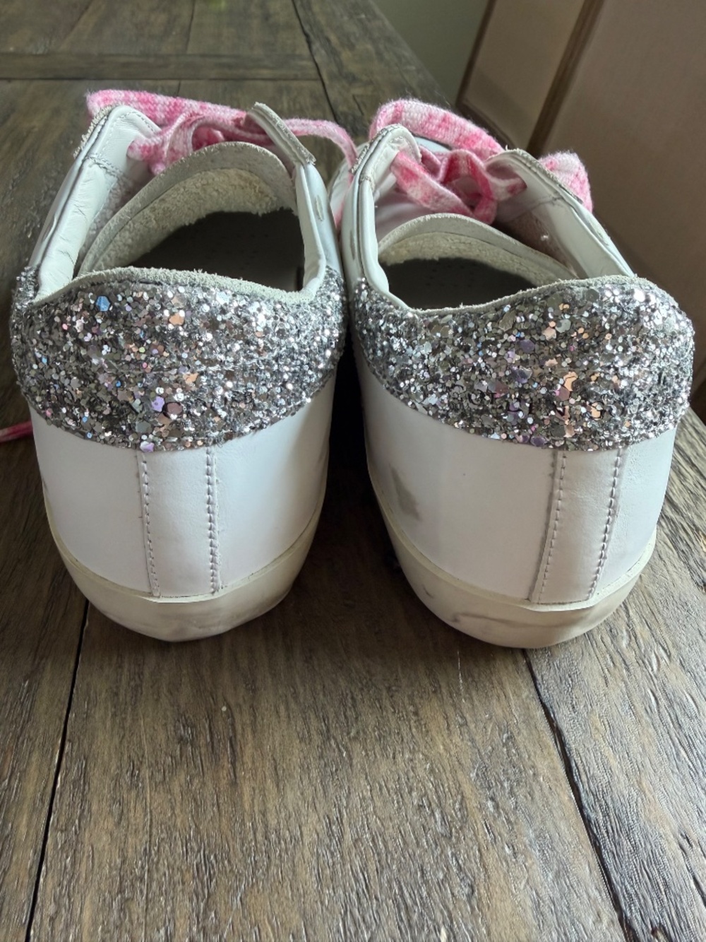 Women’s Golden Goose sneakers - Picture 4 of 4